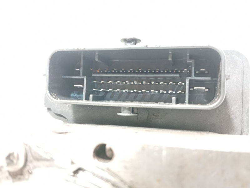 Recambio de abs para seat ibiza (6p1) style referencia OEM IAM 6C0614517K 6C907379K 269642