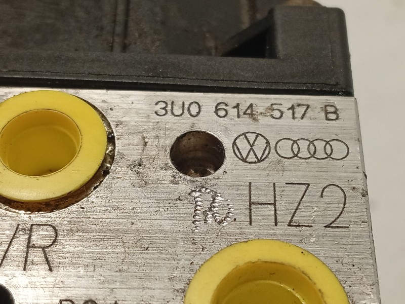 Recambio de abs para skoda superb i (3u4) 1.9 tdi referencia OEM IAM 3U0614517B 0265225139 0635950063