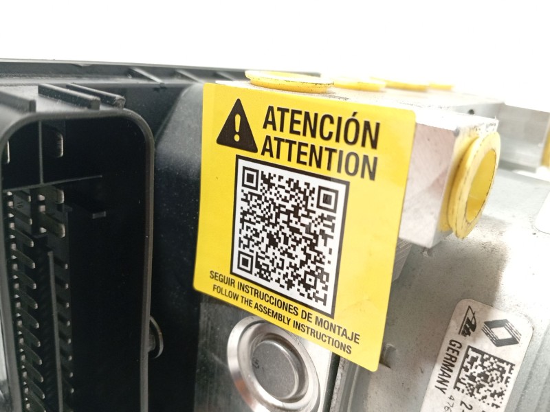 Recambio de abs para dacia sandero iii 1.0 tce 100 referencia OEM IAM 476604546R 10022030574 28517152343