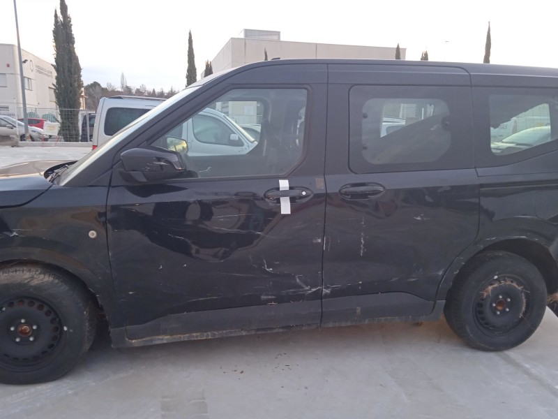 ford tourneo courier del año 2024