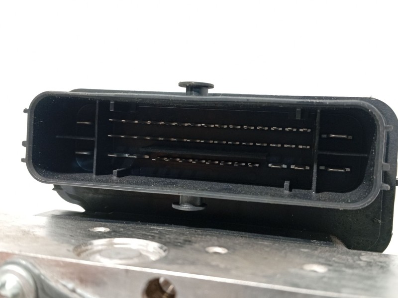 Recambio de abs para toyota yaris cross (mxp_) 1.5 hybrid (mxpj10) referencia OEM IAM 445400D860 0265957151 970400