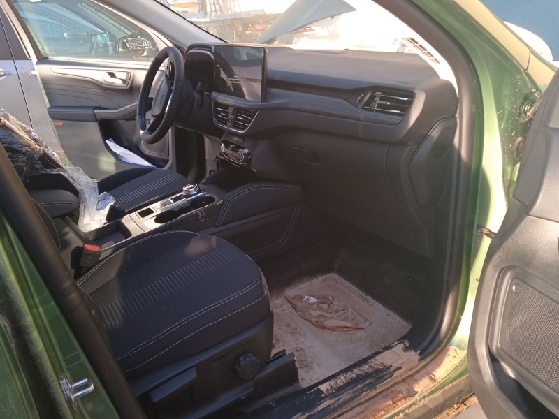 ford kuga iii (dfk) del año 2021