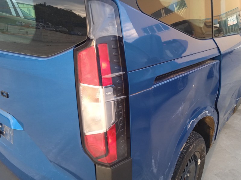 ford tourneo courier del año 2024