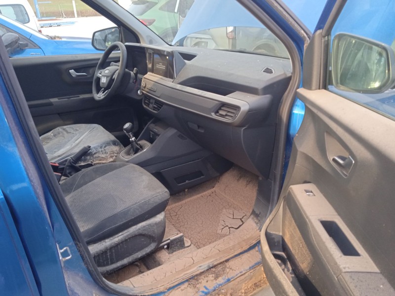 ford tourneo courier del año 2024