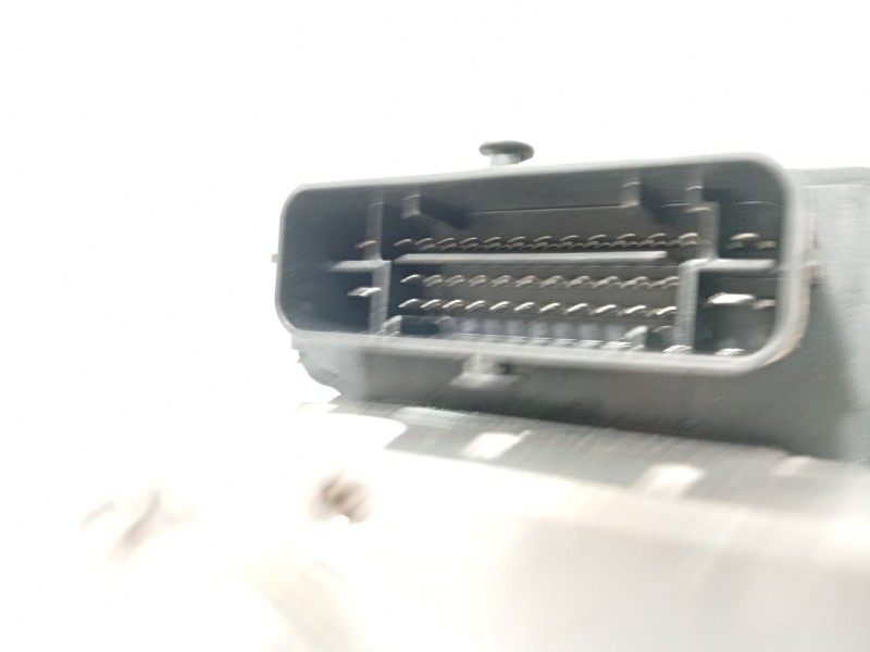Recambio de abs para renault clio v (b7_) 1.0 lpg (b7mt) referencia OEM IAM 476604694R 0265956794 970176