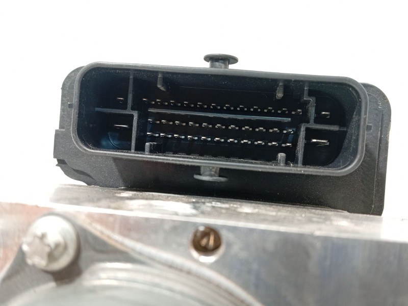 Recambio de abs para nissan juke (f16_) 1.6 hybrid referencia OEM IAM 476607324R 970398 0265956707