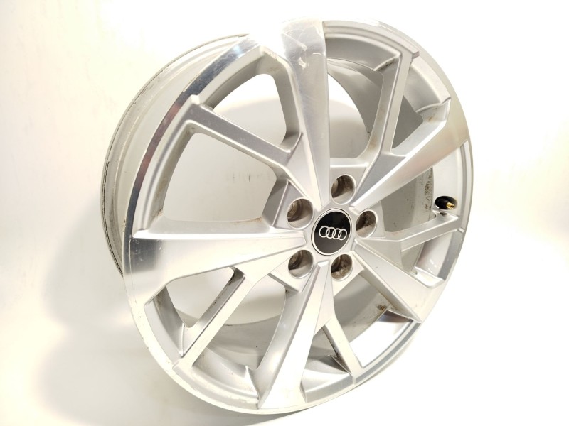 Recambio de llanta para audi q3 sportback (f3n) 35 tdi referencia OEM IAM 83A601025J  