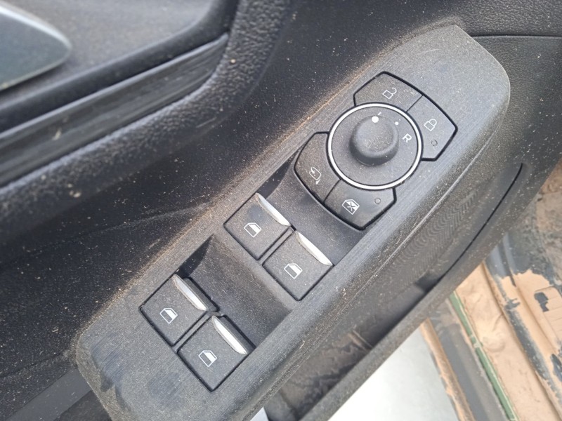 ford kuga iii (dfk) del año 2019