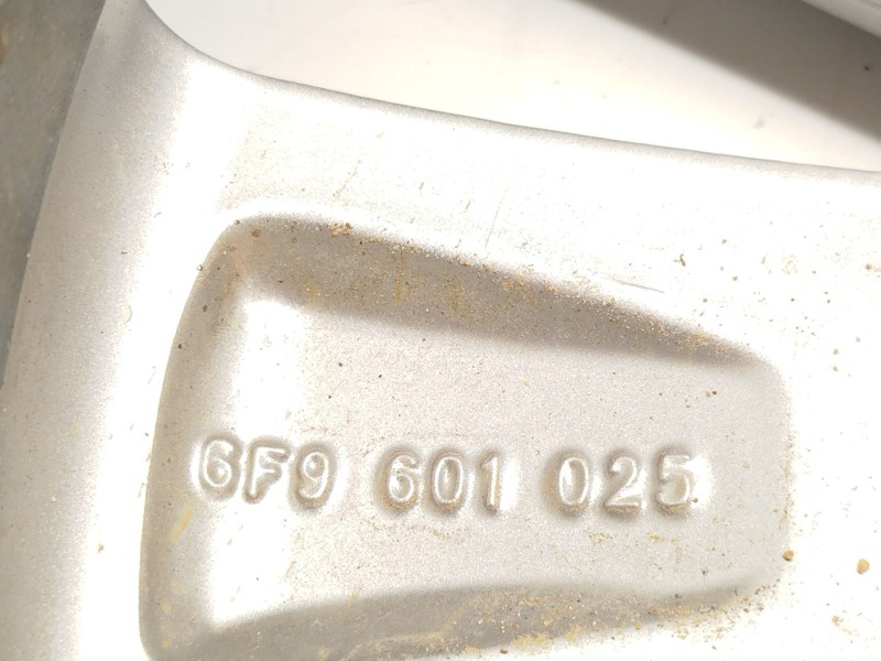 Recambio de llanta para seat arona (kj7, kjp) 1.0 tsi referencia OEM IAM 6F9601025  