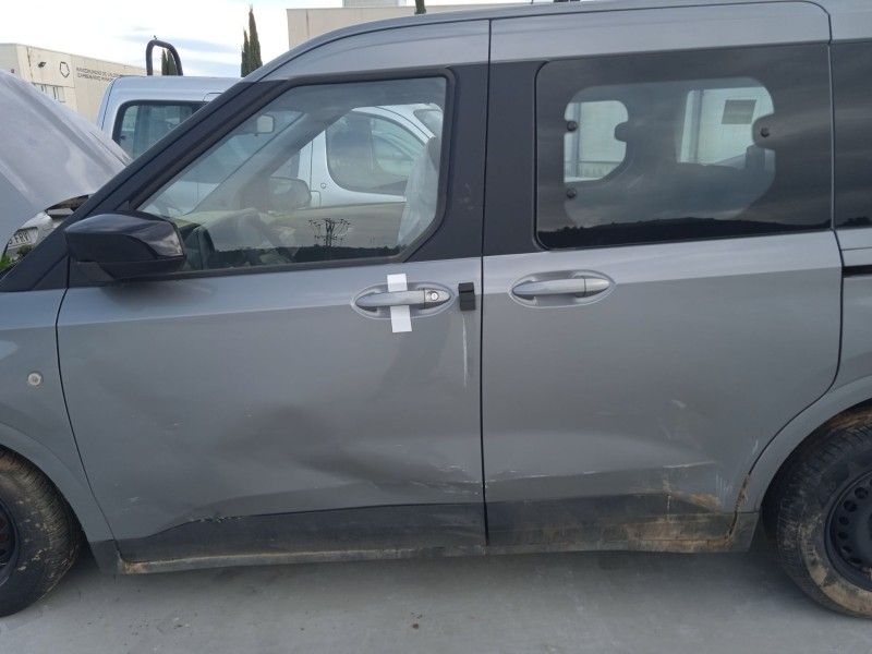 ford tourneo courier del año 2024