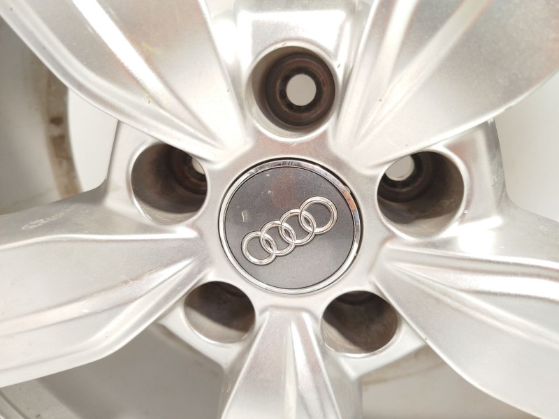 Recambio de llanta para audi e-tron (gen) 50 quattro referencia OEM IAM 4KE601025S  