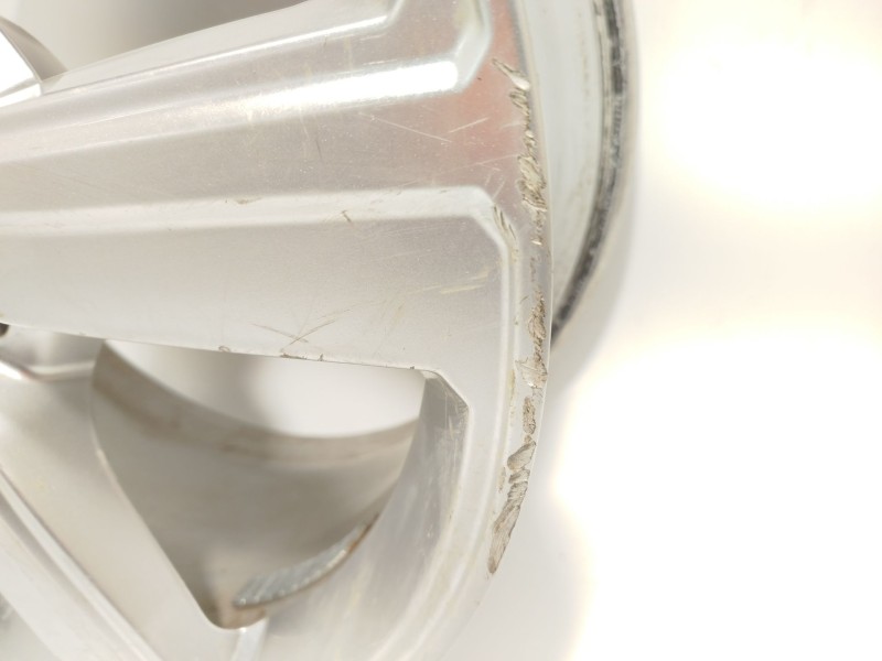 Recambio de llanta para audi e-tron (gen) 50 quattro referencia OEM IAM 4KE601025S  