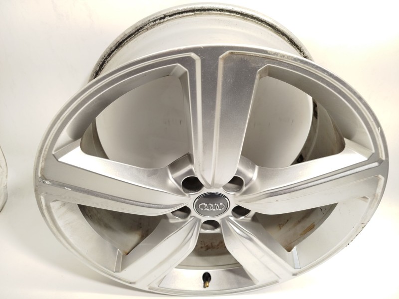 Recambio de llanta para audi e-tron (gen) 50 quattro referencia OEM IAM 4KE601025S  