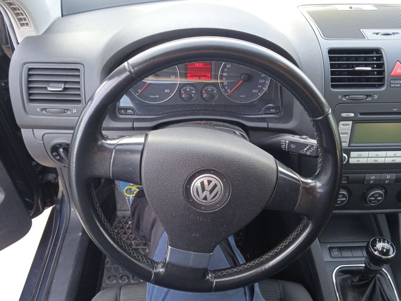volkswagen golf v (1k1) del año 2007