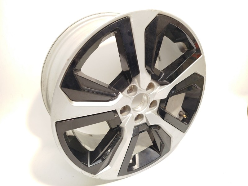 Recambio de llanta para audi a1 sportback (gba) 25 tfsi referencia OEM IAM 82A601025H  