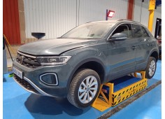 volkswagen t-roc (a11, d11) del año 2024