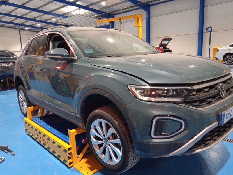 volkswagen t-roc (a11, d11) del año 2024