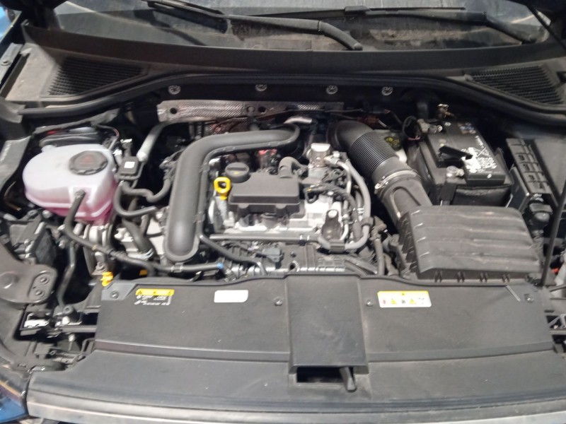 volkswagen t-roc (a11, d11) del año 2024