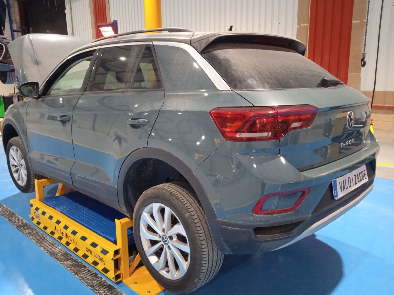 volkswagen t-roc (a11, d11) del año 2024