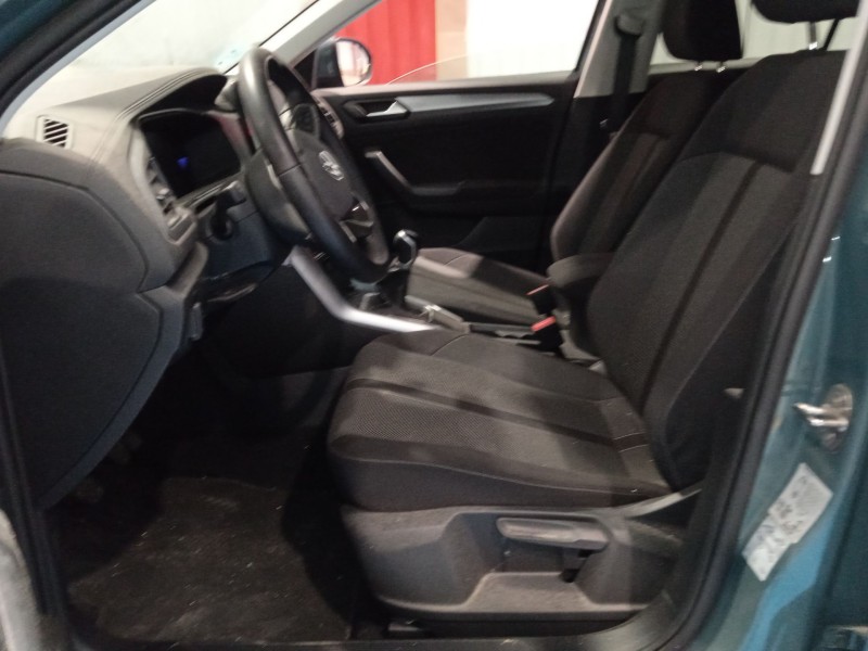 volkswagen t-roc (a11, d11) del año 2024