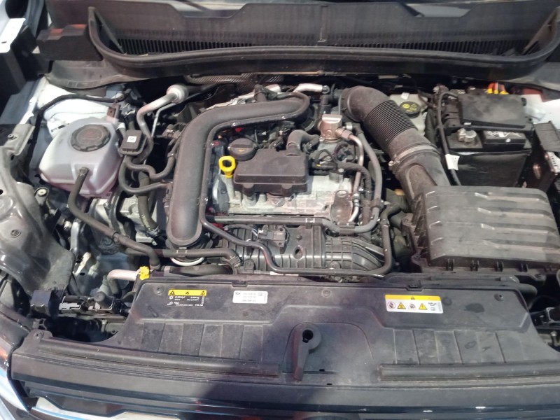 volkswagen t-cross (c11, d31) del año 2024