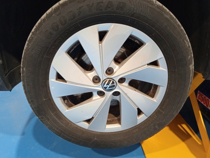 volkswagen t-cross (c11, d31) del año 2024