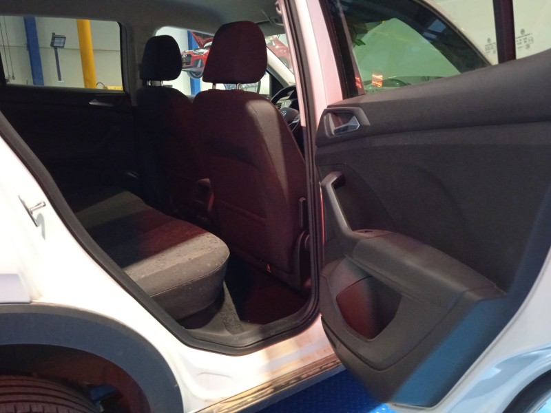 volkswagen t-cross (c11, d31) del año 2024