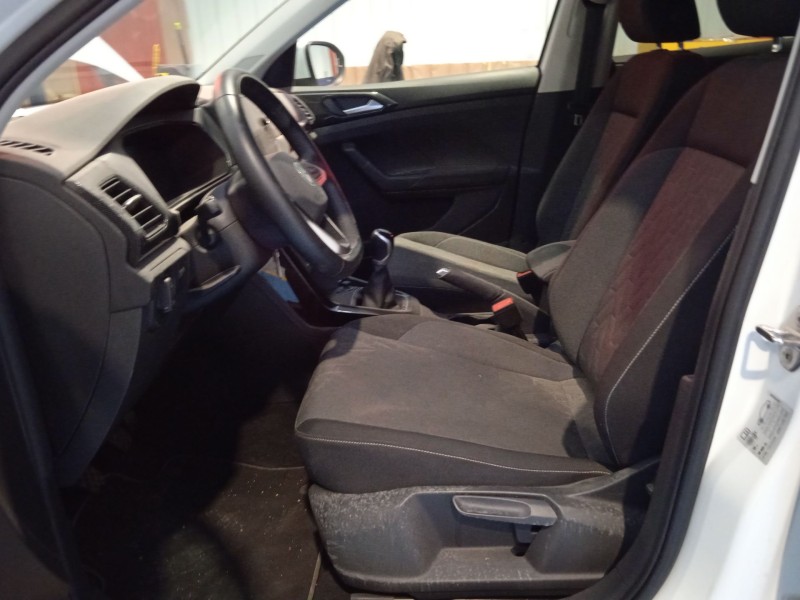 volkswagen t-cross (c11, d31) del año 2024