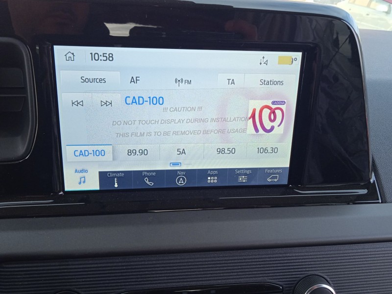 ford tourneo courier del año 2024