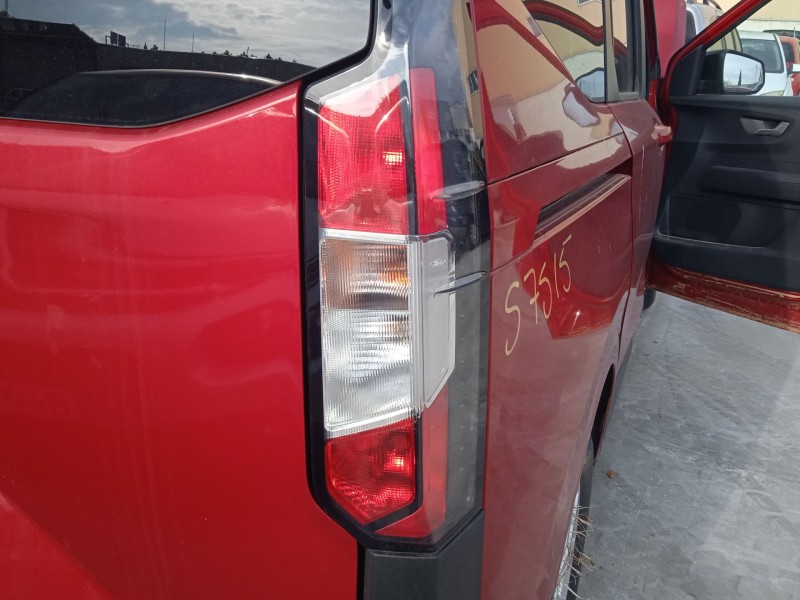 ford tourneo courier del año 2024