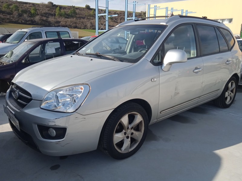 kia carens iii monospace (un) del año 2009