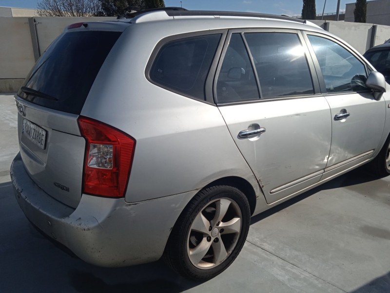 kia carens iii monospace (un) del año 2009