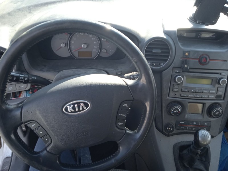 kia carens iii monospace (un) del año 2009