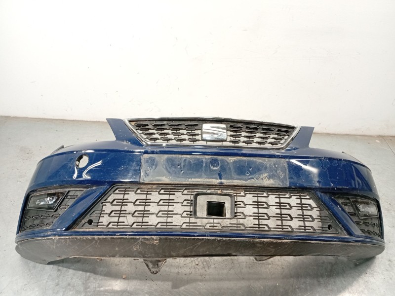 Recambio de paragolpes delantero para seat leon (5f1) 1.4 tgi referencia OEM IAM 5F0807221R 5F0807221RGRU 