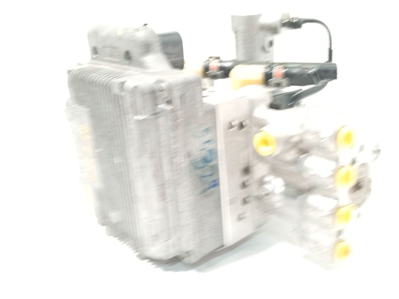 Recambio de abs para toyota auris hybrid active referencia OEM IAM 4721012180 4727047030 