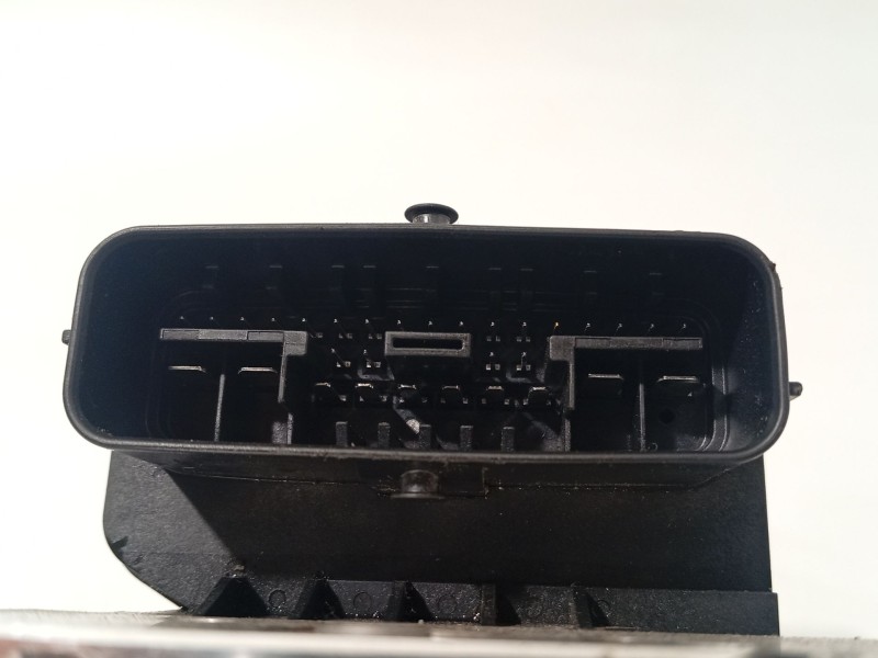 Recambio de abs para toyota c-hr hybrid advance referencia OEM IAM 4451010110 11304041570 8954110050