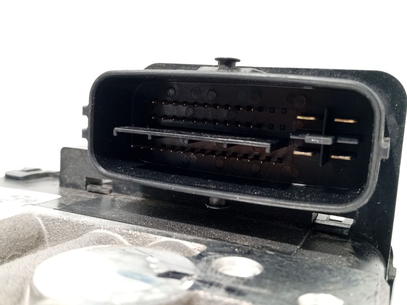 Recambio de abs para lexus is iii (_e3_) 300h (ave30_) referencia OEM IAM 4451030300 4405030670 1XC112170