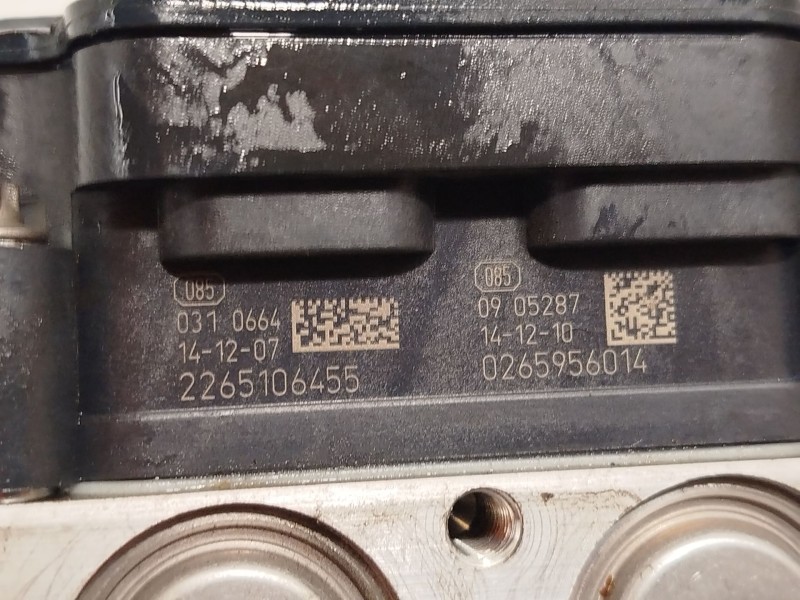 Recambio de abs para toyota auris active referencia OEM IAM 4454002391 0265956014 269637