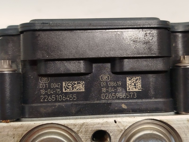 Recambio de abs para opel astra k sports tourer selective referencia OEM IAM 39120571 2265106455 269837