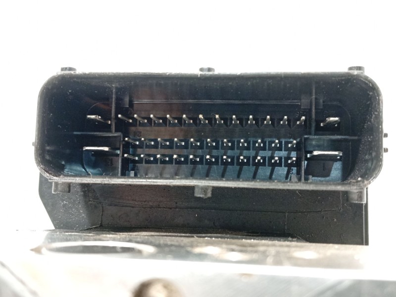 Recambio de abs para kia carens ( ) basic referencia OEM IAM 58910A4410 BE6003Q921 60BH6013Q921