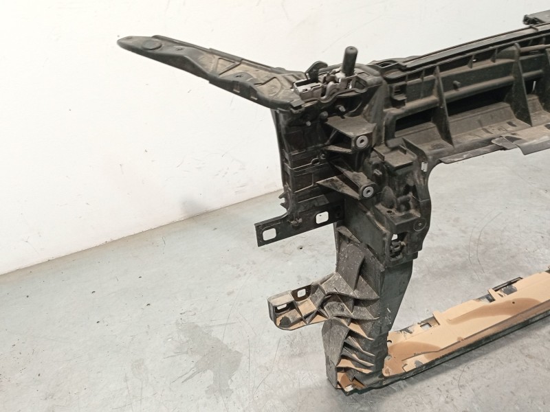 Recambio de panel frontal para audi q2 (gab, gag) 2.0 tdi referencia OEM IAM 81A805594B  