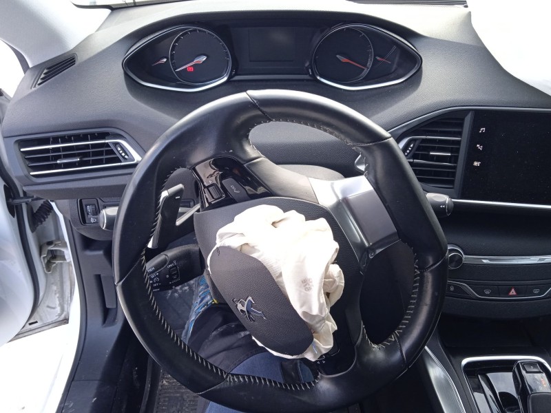 peugeot 308 sw ii (lc_, lj_, lr_, lx_, l4_) del año 2019