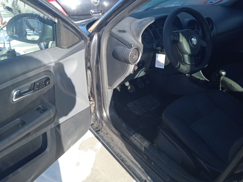 seat ibiza iii (6l1) del año 2008