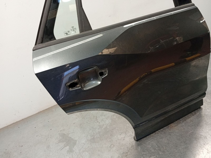 Recambio de puerta trasera derecha para audi q2 (gab, gag) 2.0 tdi referencia OEM IAM 81A833052C  