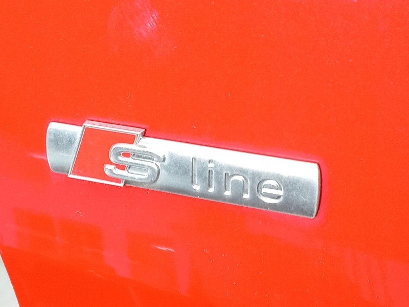 Recambio de aleta delantera derecha para audi a1 sportback (gba) 30 tfsi referencia OEM IAM 82A821022  