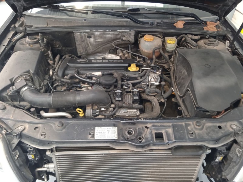 opel vectra c (z02) del año 2004
