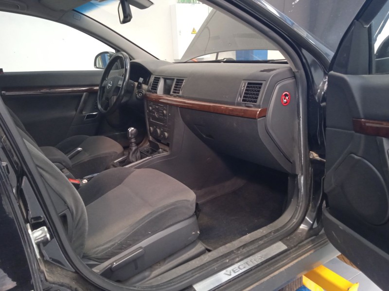 opel vectra c (z02) del año 2004