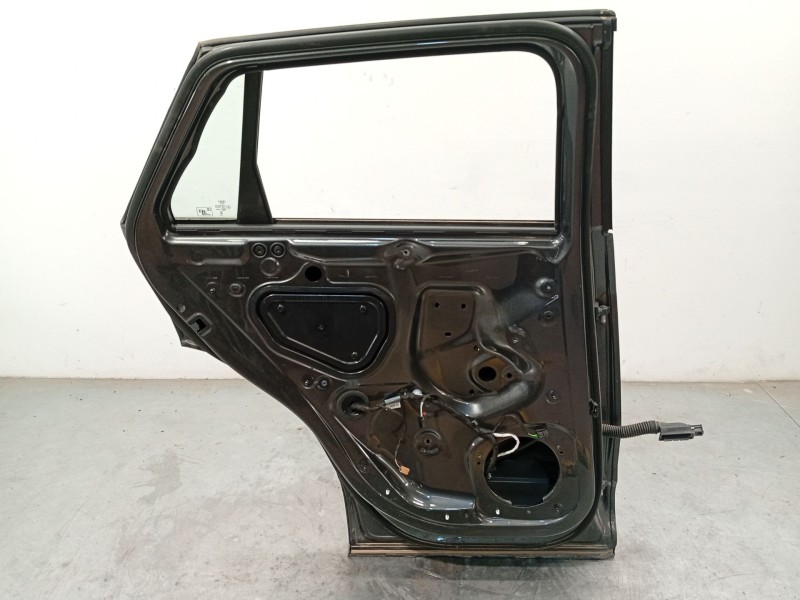 Recambio de puerta trasera izquierda para audi q2 (gab, gag) 2.0 tdi referencia OEM IAM 81A833051C  
