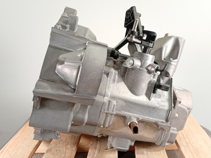 Recambio de caja cambios para audi a1 sportback (gba) 30 tfsi referencia OEM IAM VGR 0AJ300044D 