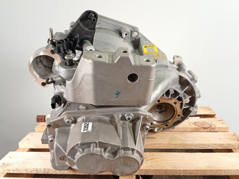 Recambio de caja cambios para audi a1 sportback (gba) 30 tfsi referencia OEM IAM VGR 0AJ300044D 